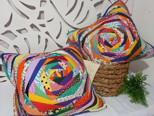 Capa para Almofada em Patchwork