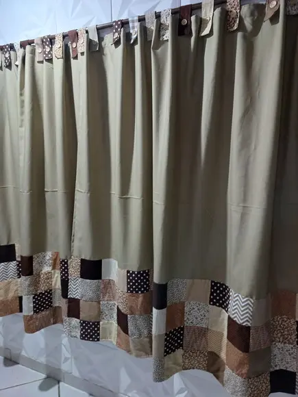 Cortina com Barrado em Patchwork