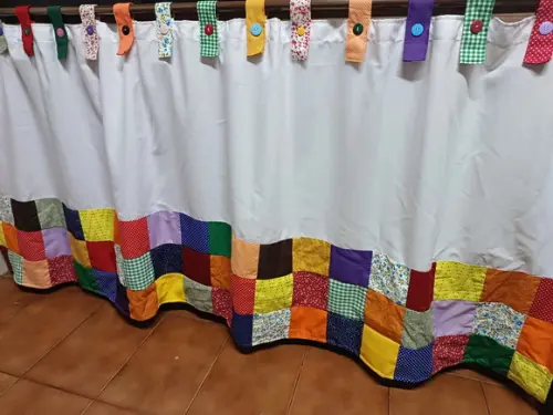 Cortina com Barrado em Patchwork