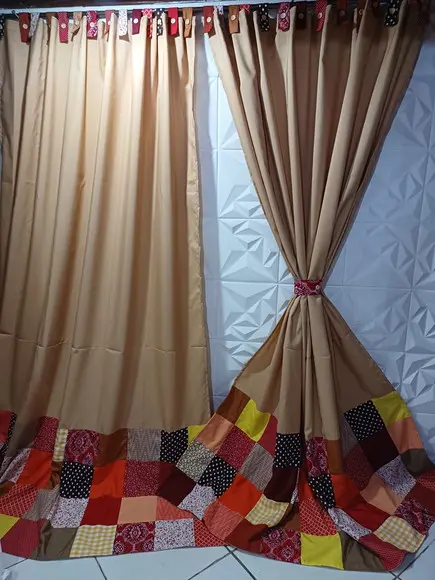 Cortina com Barrado em Patchwork