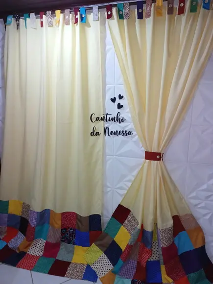 Cortina com Barrado em Patchwork