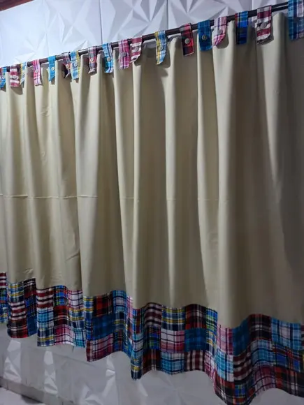 Cortina com Barrado em Patchwork