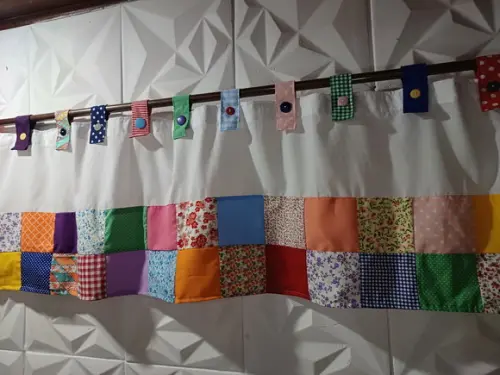 Cortina com Barrado em Patchwork