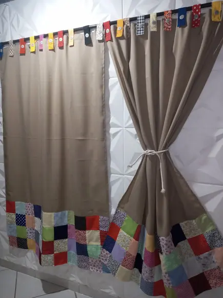 Cortina com Barrado em Patchwork