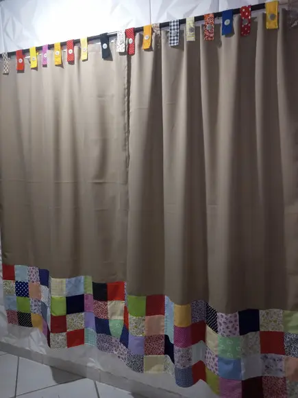 Cortina com Barrado em Patchwork