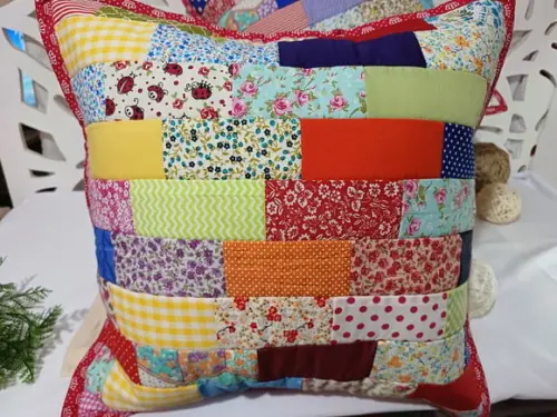 Capa para Almofada em Patchwork