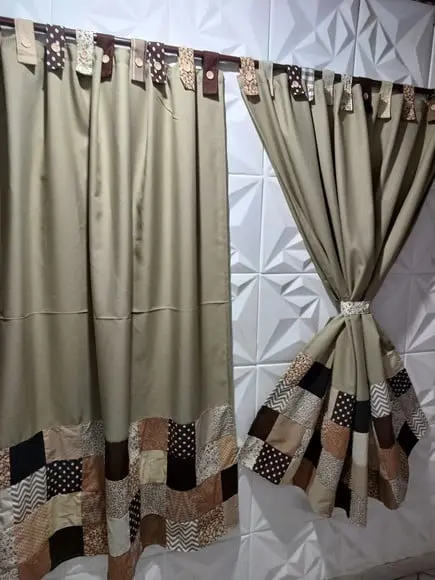 Cortina com Barrado em Patchwork