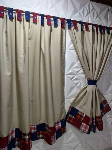 Cortina com Barrado em Patchwork