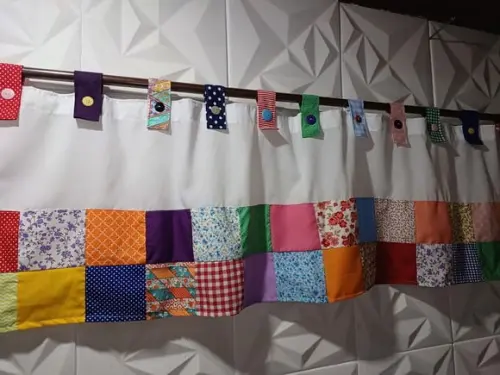 Cortina com Barrado em Patchwork