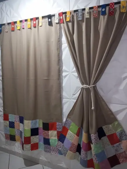 Cortina com Barrado em Patchwork