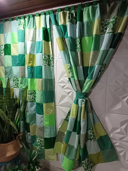 Cortina em Patchwork Verde