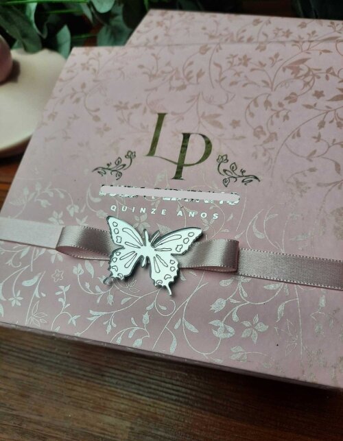 Caixa Convite Floral de 15 Anos Luxo