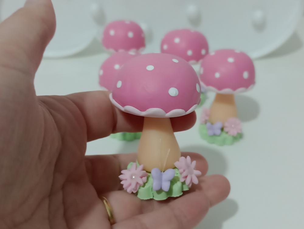 Lembrancinha cogumelo de biscuit festa jardim 10 peças