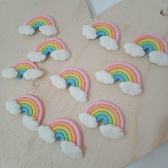 Aplique Arco-íris Mini em Biscuit Dez Peças