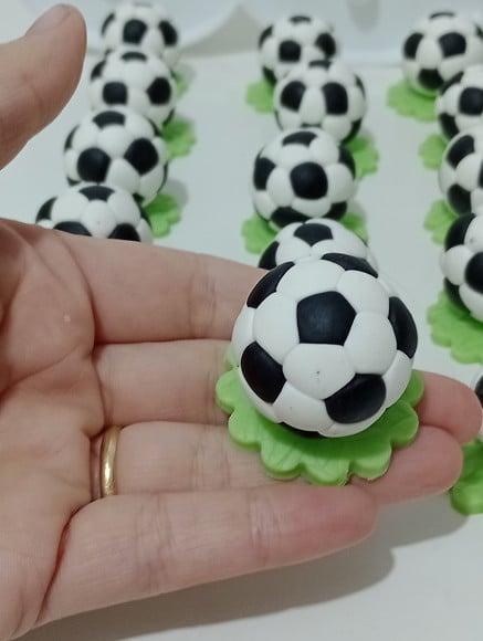 Aplique Bola de Biscuit para Lembrancinhas