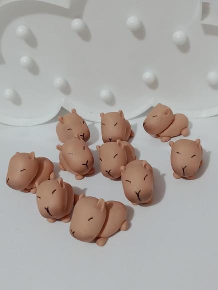 Aplique Mini Capivara de Biscuit
