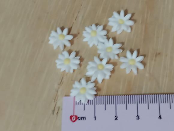 Aplique Mini Margarida de Biscuit Trinta Peças