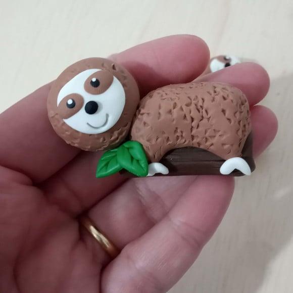 Aplique Preguiça de Biscuit para Lembrancinhas