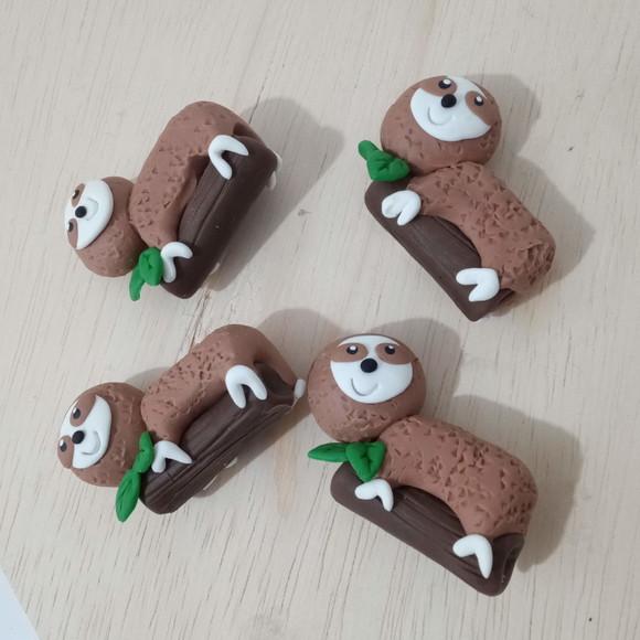 Aplique Preguiça de Biscuit para Lembrancinhas