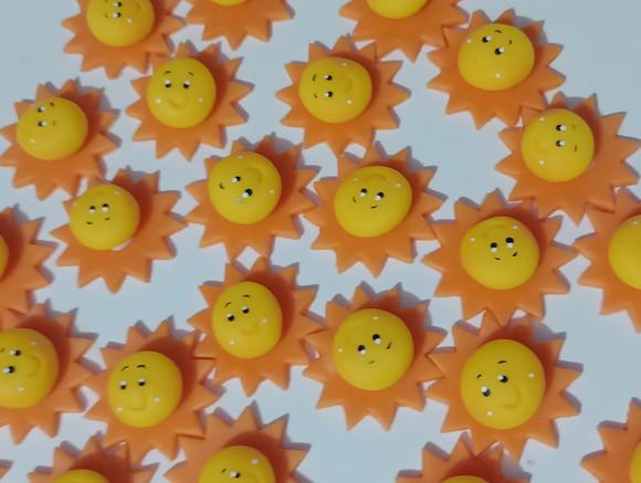 Aplique Solzinho de Biscuit com Dez Peças