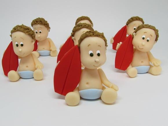 Boneco de Biscuit Menino Surfista para Lembrancinhas