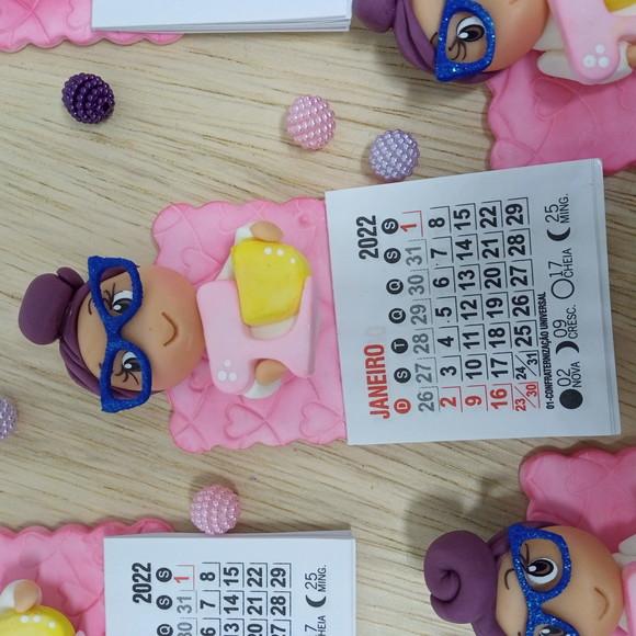 Calendário 2026 Confeiteira de Biscuit