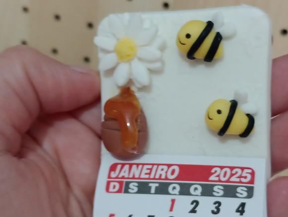 Calendário 2026 de Biscuit Abelha