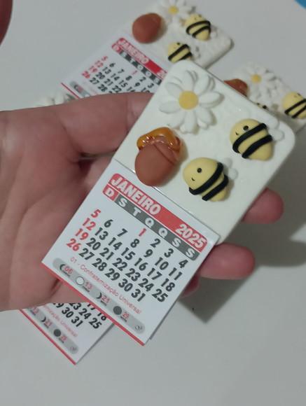 Calendário 2026 de Biscuit Abelha