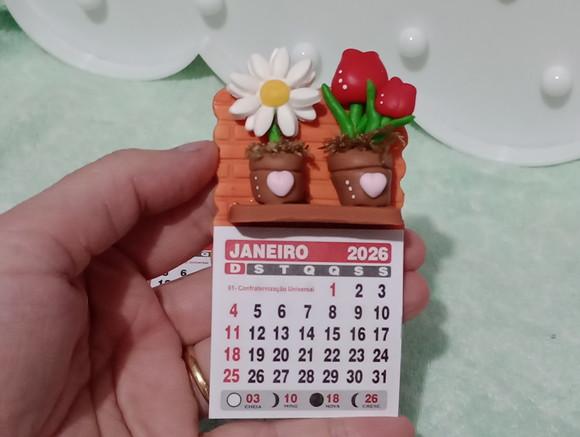 Calendário 2026 Flores de Biscuit