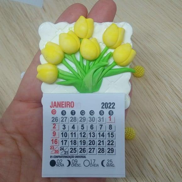 Calendário 2026 Tulipas Amarelas de Biscuit
