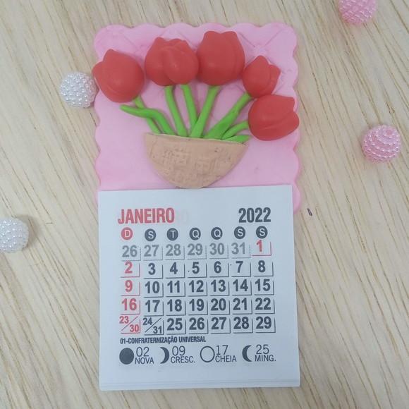 Calendário 2026 Tulipas no Vaso de Biscuit