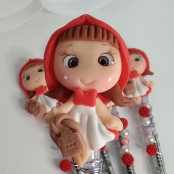 Caneta Chapeuzinho Vermelho de Biscuit Lembrancinha