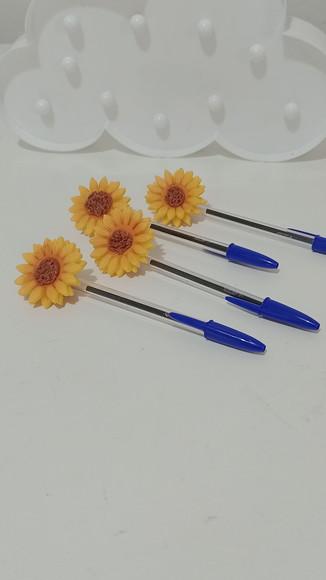 Caneta Decorada com Girassol de Biscuit para Lembrancinhas
