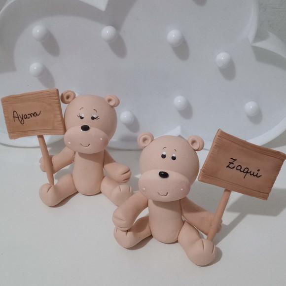 Casal de Ursinhos de Biscuit com Nome Chá Revelação