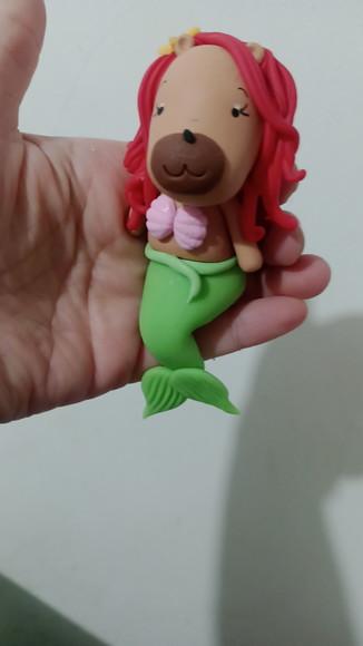 Capivara Sereia de Biscuit para Decoração de Bolo Três Peças