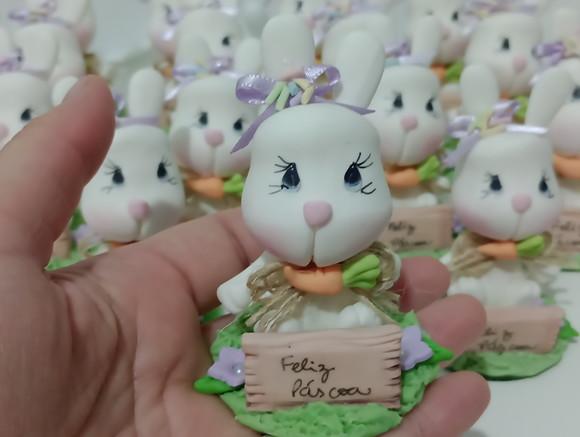 Coelho de Biscuit para Lembrancinhas ou Decoração de Páscoa