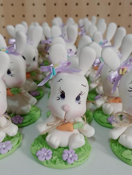 Coelho de Biscuit para Lembrancinhas ou Decoração de Páscoa