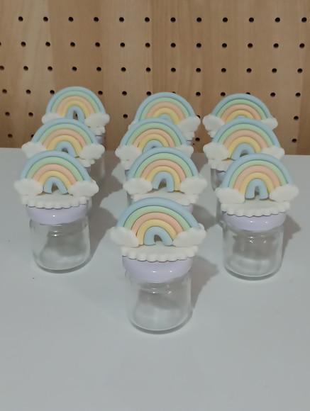 Lembrancinha Arco-íris de Biscuit no Mini Potinho 40 ml
