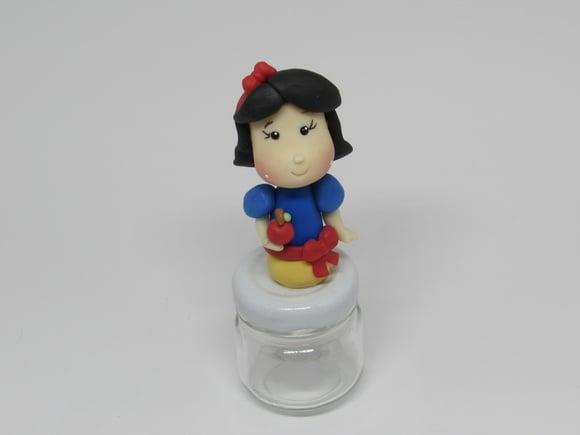 Lembrancinha Branca de Neve de Biscuit