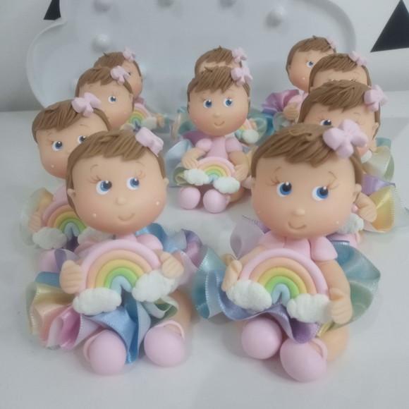 Lembrancinha de Biscuit para Festa Arco-íris Menina