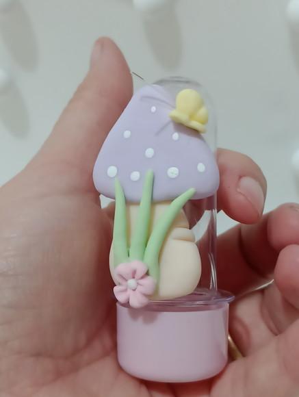 Lembrancinha Mini Tubete com Cogumelo de Biscuit com Dez