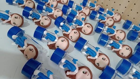 Lembrancinha Tubete Boneca Festa Adulto com Dez