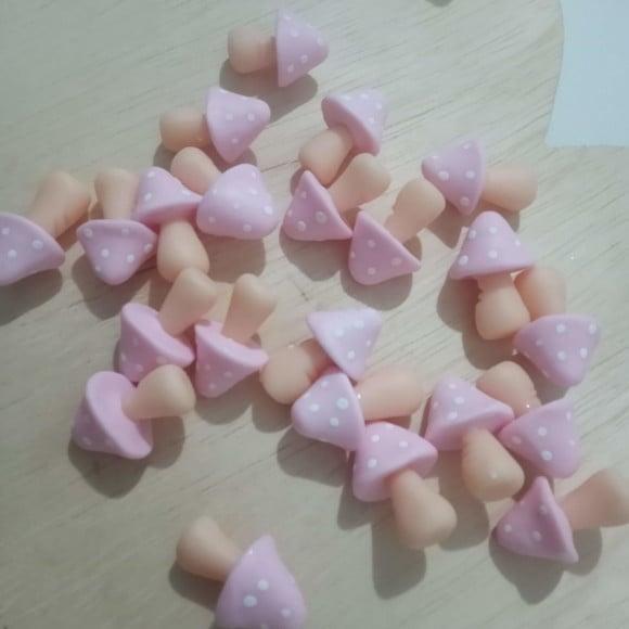 Mini Aplique Cogumelo Biscuit para Lembrancinhas Dez Peças
