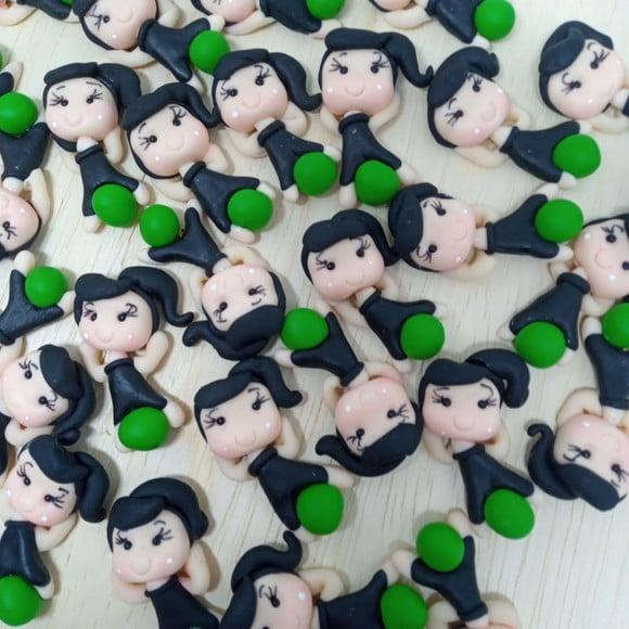 Mini Aplique Bonequinha Pilates de Biscuit