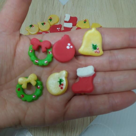 Mini Apliques de Natal Vinte Peças de Biscuit