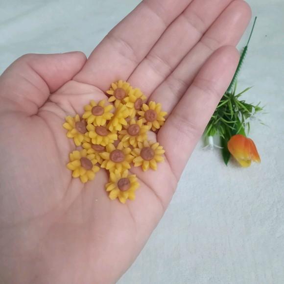 Mini Girassol Pacotinho com Cinquenta Peças