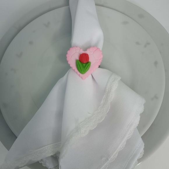 Porta Guardanapo Coração com Tulipa de Biscuit
