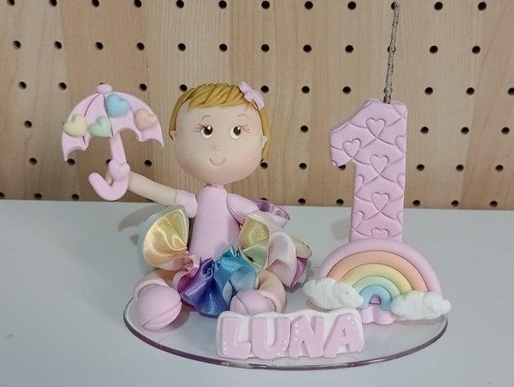 Topo de Bolo Chuva de Amor Menina