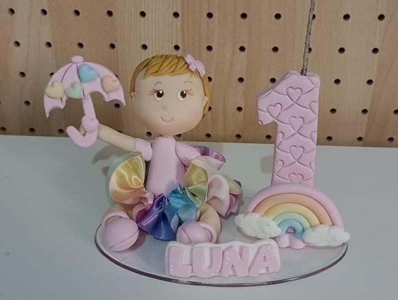 Topo de Bolo Chuva de Amor Menina