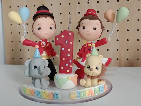 Topo de Bolo Circo de Biscuit para Gêmeos